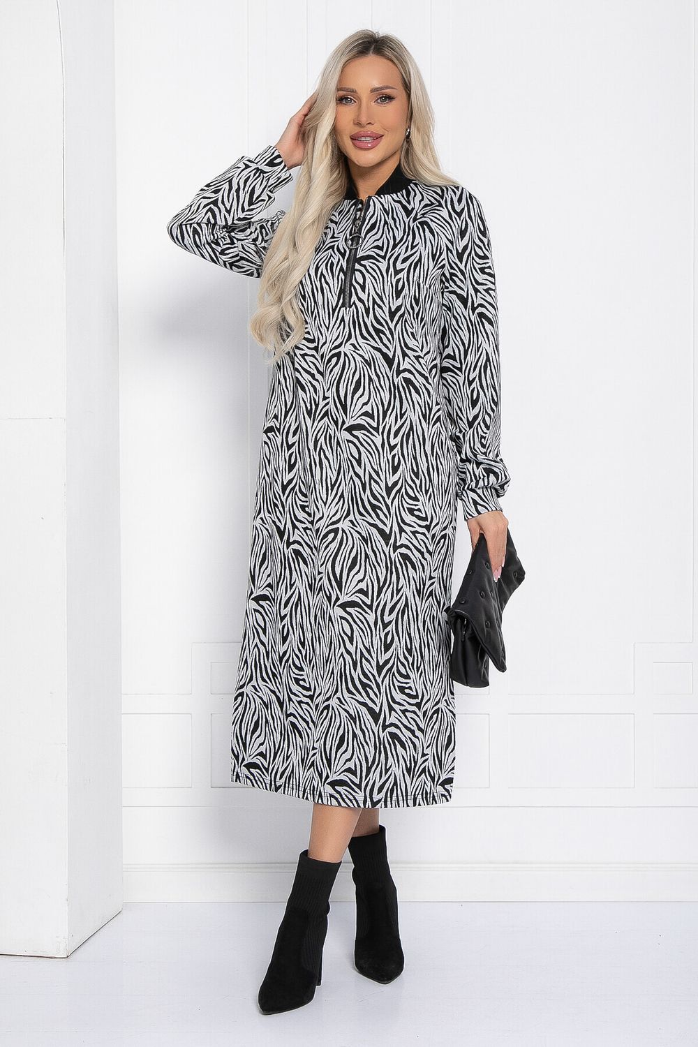 Платье Белые ночи (черно-белое) П12305-19 LT Collection