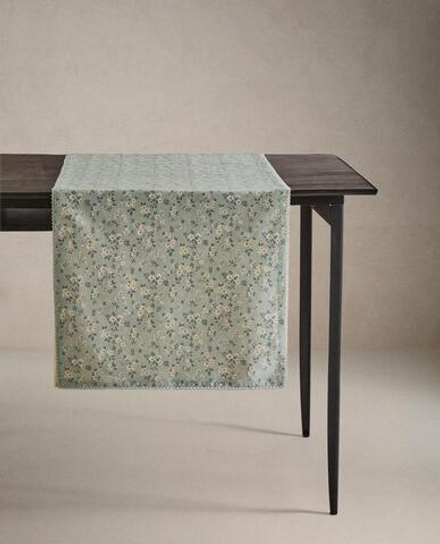 ZARA HOME СКАТЕРТЬ-ДОРОЖКА НА СТОЛ «ПОЛЕВЫЕ ЦВЕТЫ» С КРУЖЕВОМ, СИНИЙ