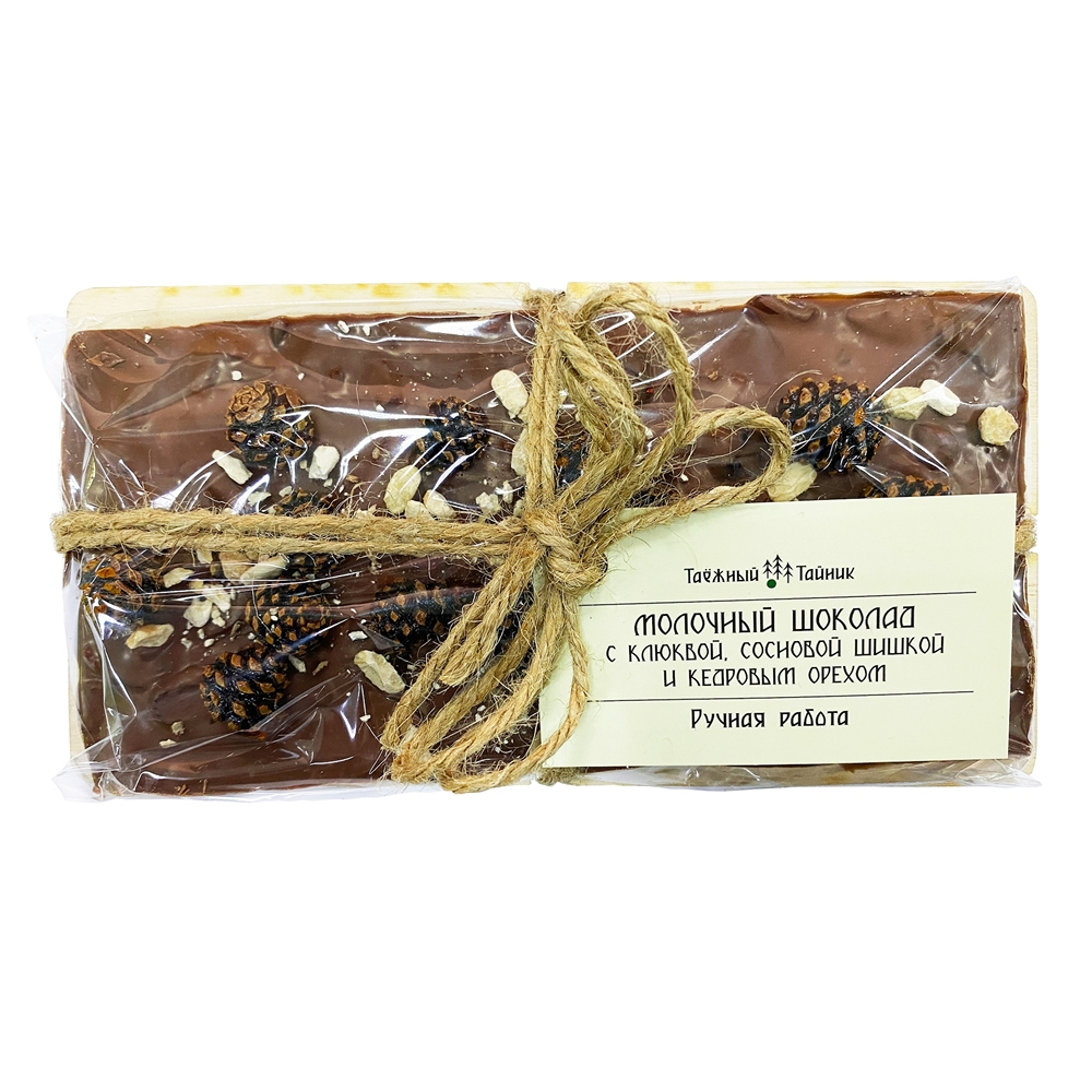 Шоколад молочный с клюквой, сосновой шишкой и кедровым орехом. 100г.