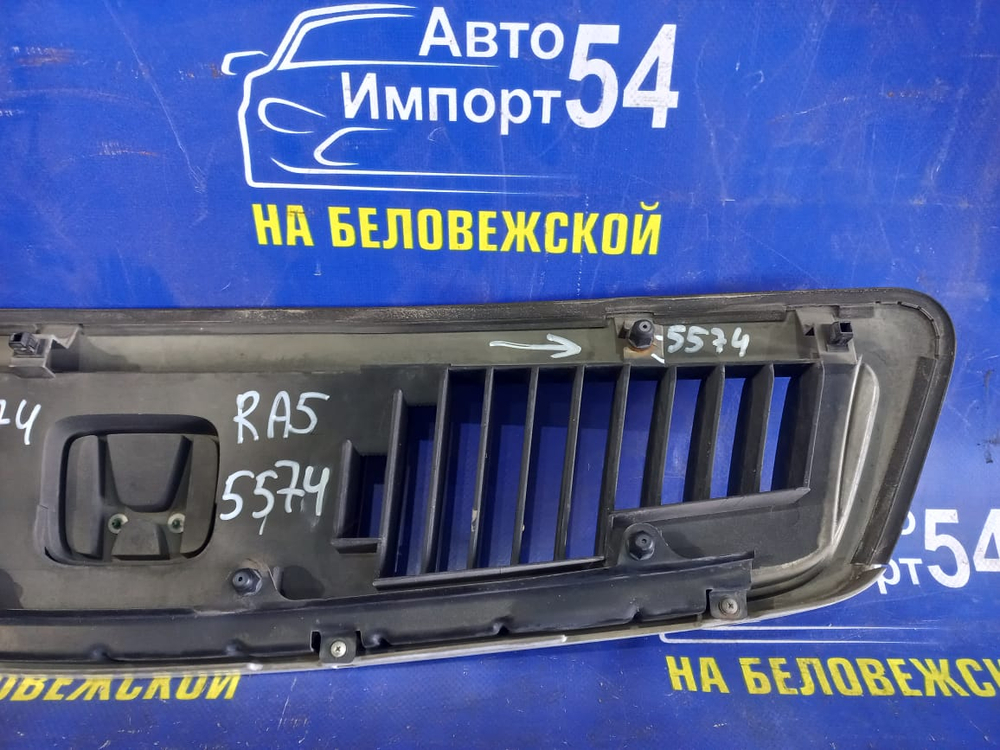 Решетка радиатора Honda ODYSSEY 1997-1999