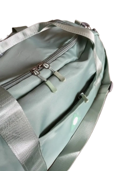 Сумка дорожная зелёная из плотного текстиля вместительная QOZA