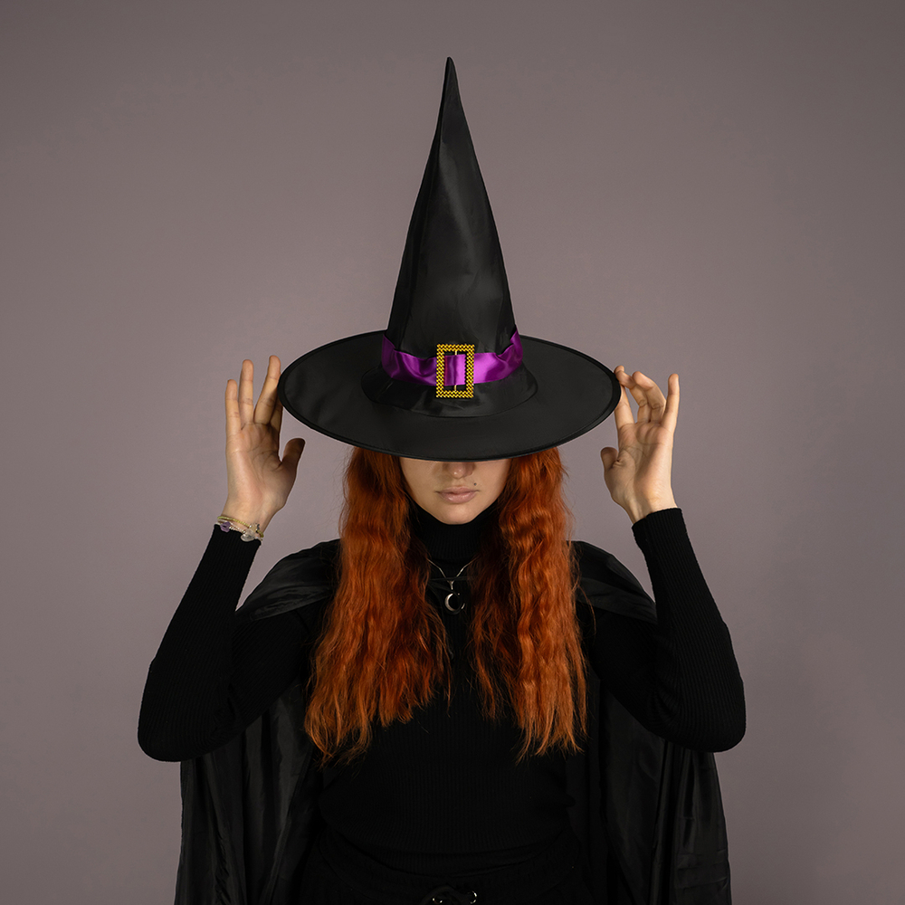 Шляпа Ведьмы с декоративной фиолетовой лентой, Черная, размер 54-56
