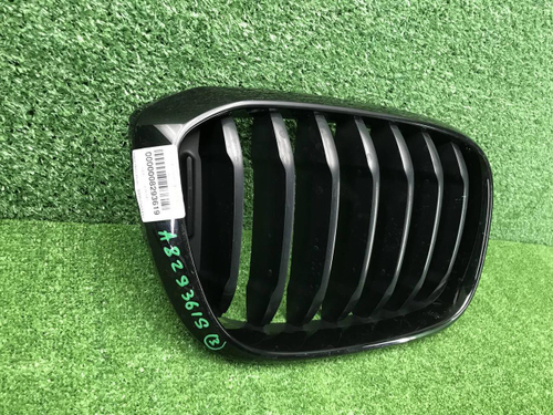 Решетка радиатора правая BMW X3 G01 (2017-2021)