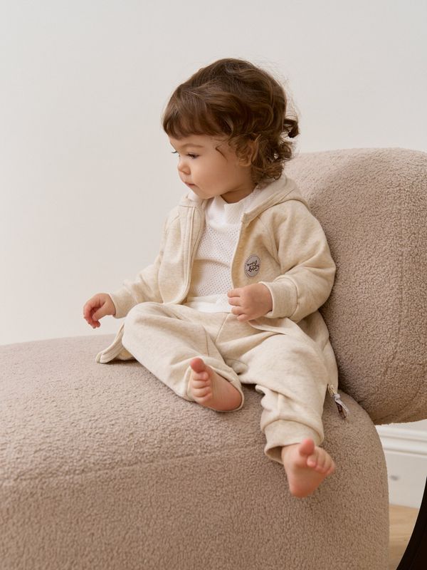 Костюм с толстовкой 