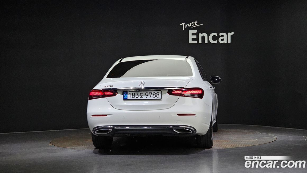 Mercedes-Benz E-Class W213 E250 Avangarde (03.2021)