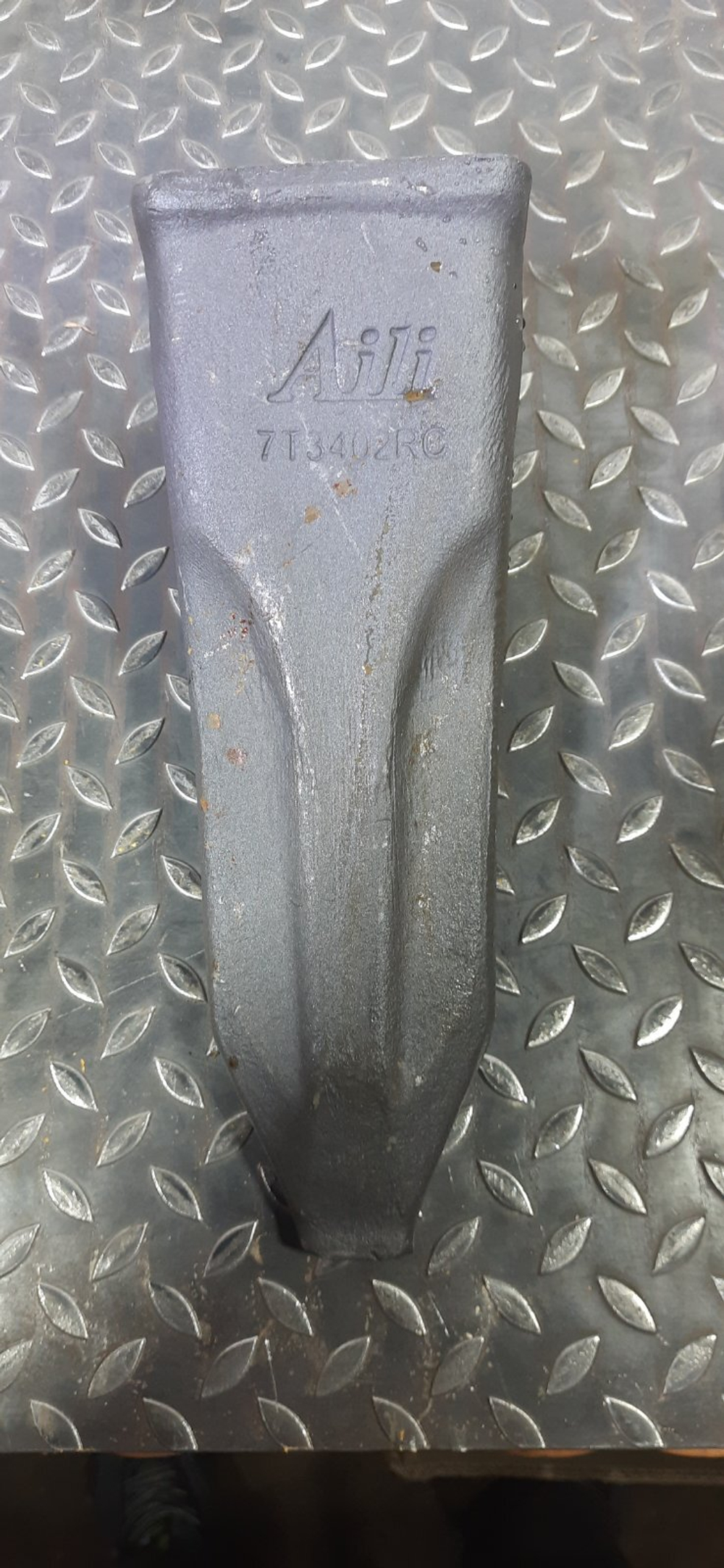 Коронка 7T3402RC скальная (J400)