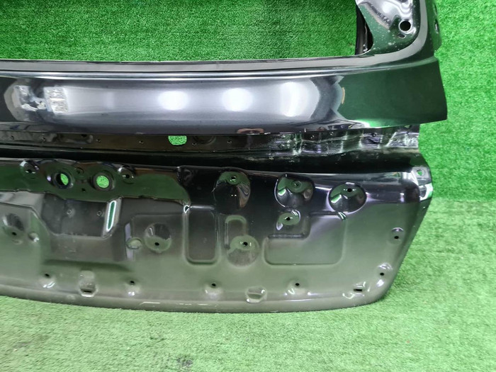 Крышка багажника Lixiang L9 (2022-н.в.)