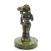 Статуэтка Лошадь деловая из бронзы на камне змеевик 45*45*80мм