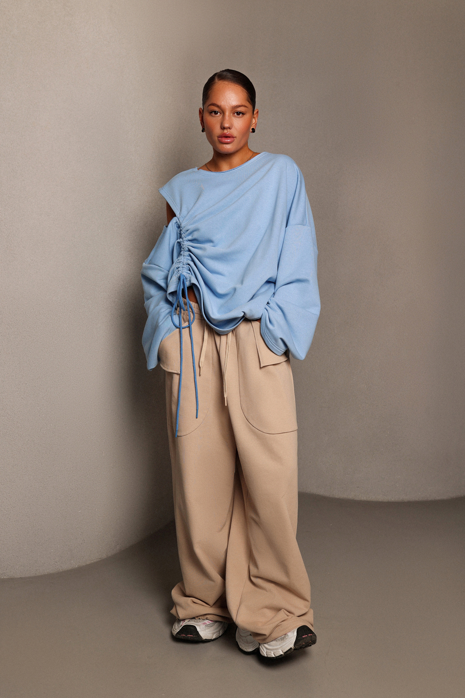 Свитшот со сборкой