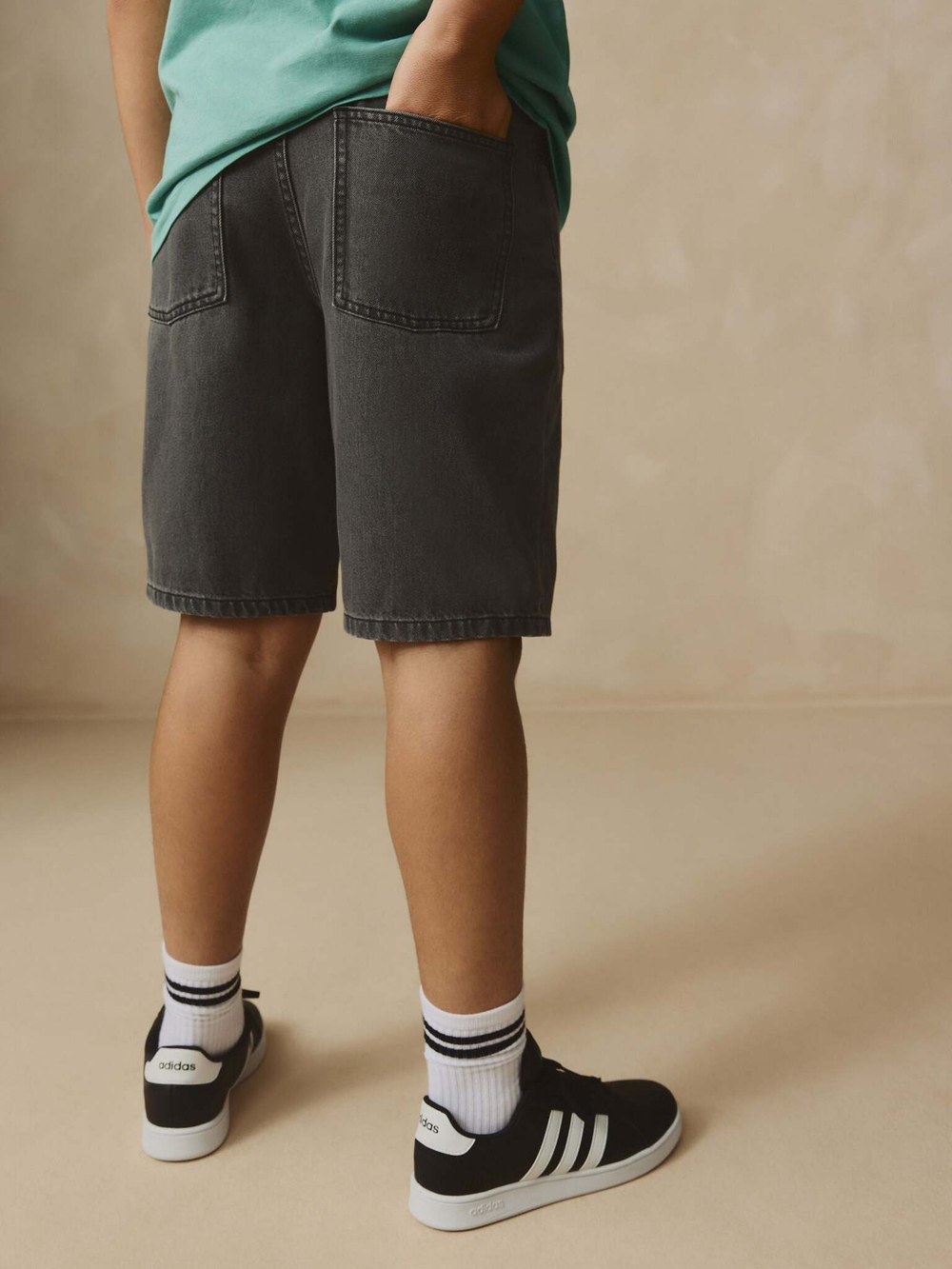 Шорты джинсовые для мальчика Next AC5-641, Серый