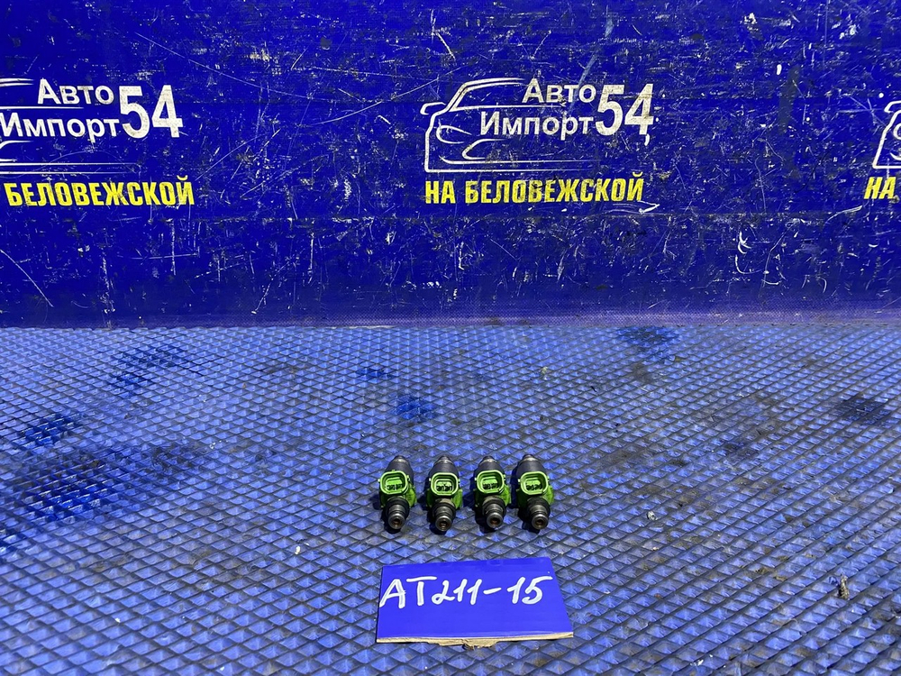 Форсунка топливная TOYOTA CARINA 2001