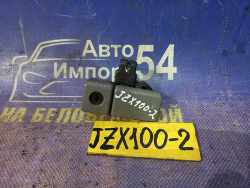 Бардачок пассажирский TOYOTA MARK 2 1998