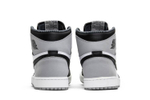 Кроссовки Jordan Air Jordan 1 Retro Barons 2014