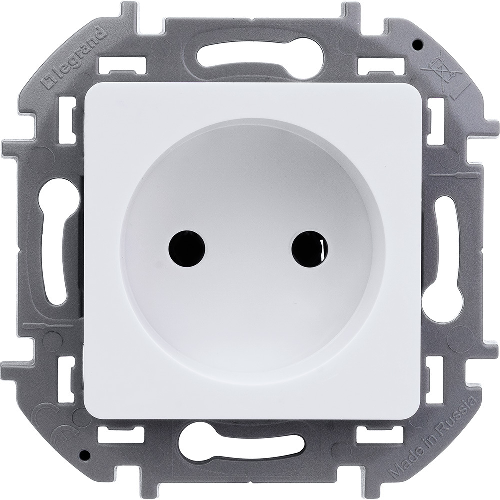 Розетка без заземления без шторок 16А 250В белый Inspiria Legrand