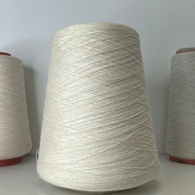 WINTER - Casa del Filato; 80% шерсть мериноса, 20% п/а; 1500м/100гр; col. 1045, цвет: слоновая кость; S701