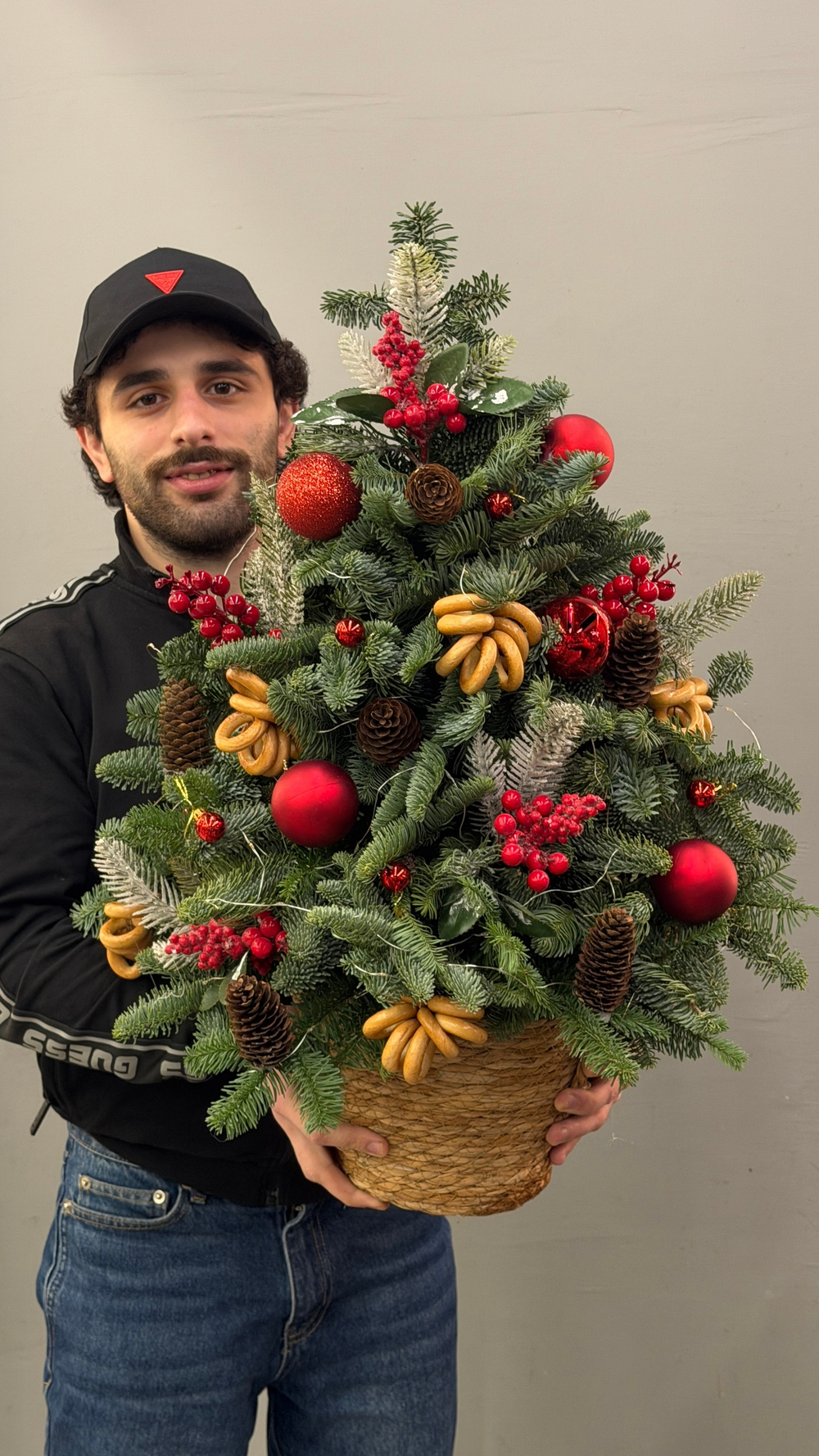 Ёлка в кашпо