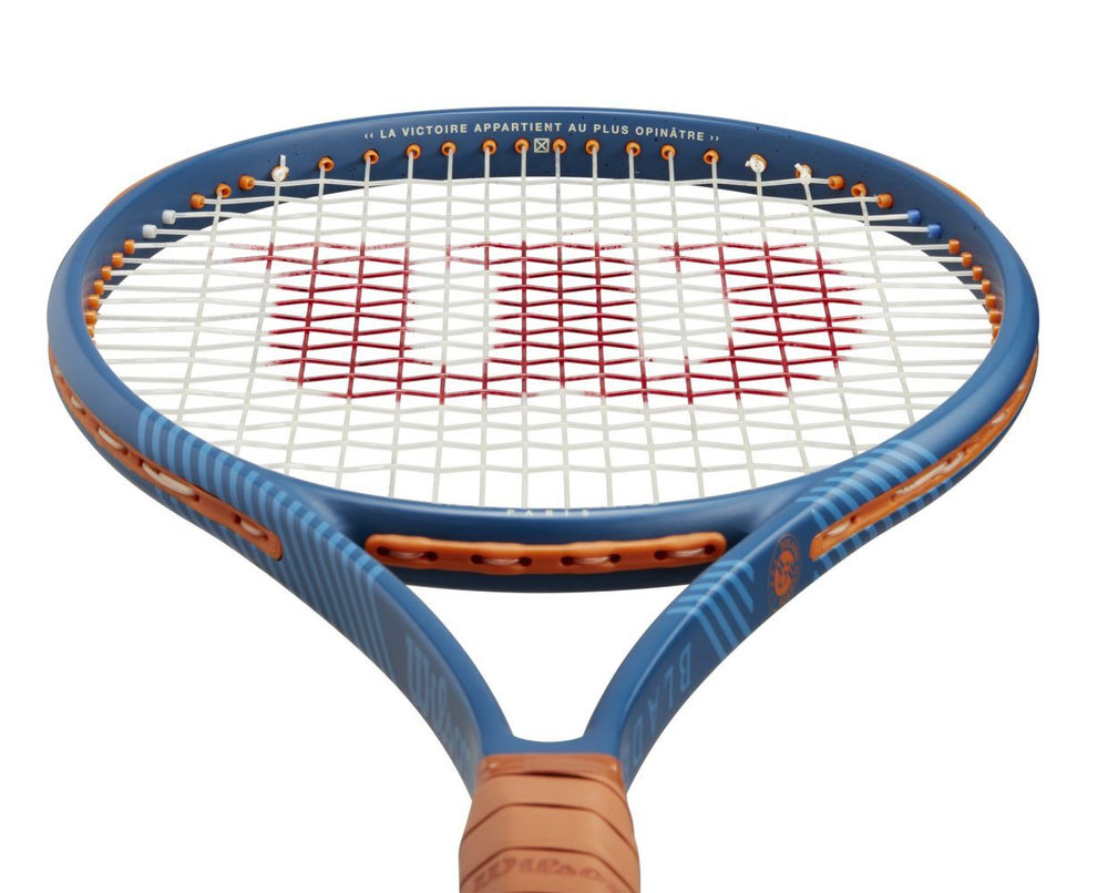 Теннисная ракетка Wilson Blade 98 16x19 V9 RG 2024 + Струны + Натяжка