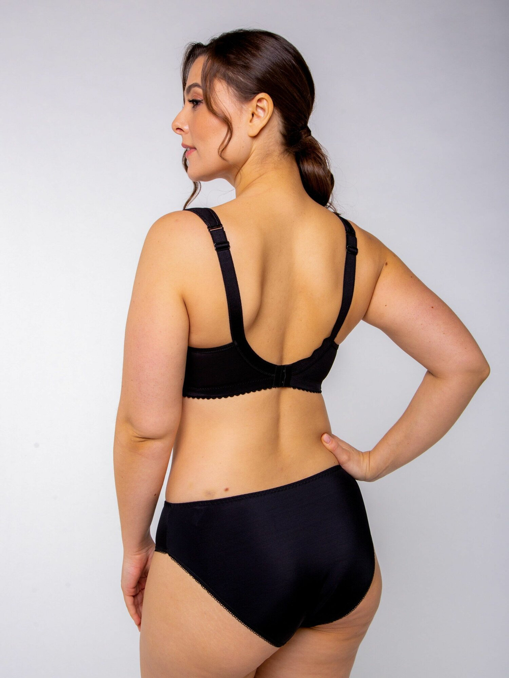 Бюстгальтер для фиксации протеза молочной железы после мастэктомии р. 95E  черный, Valeria 0790