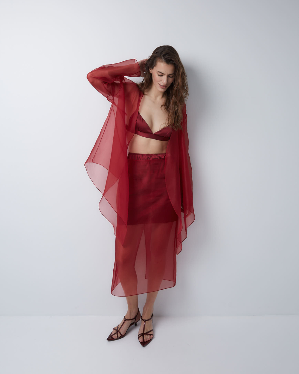 Юбка из шелковой органзы бордо