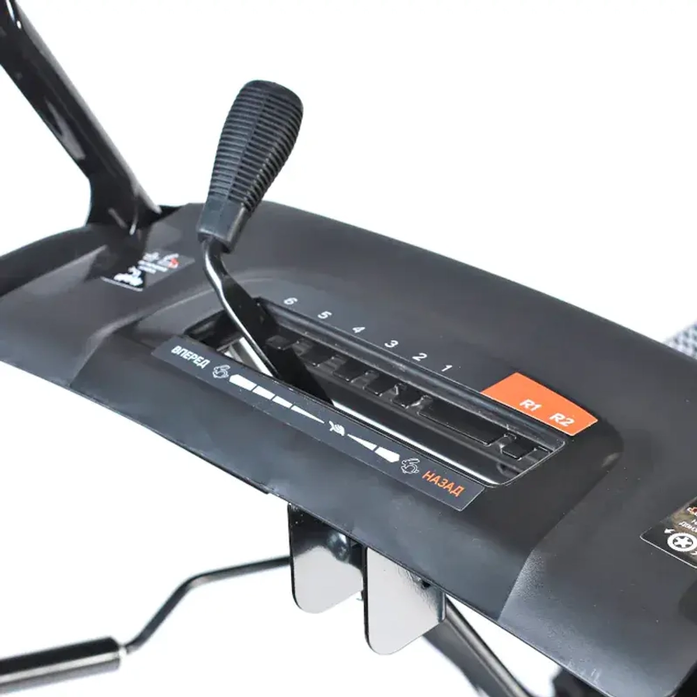 PATRIOT PS 707 снегоуборщик бензиновый 7 л.с. ковш 71 см, выброс 10 м, 6 вперед/2 назад 426109707