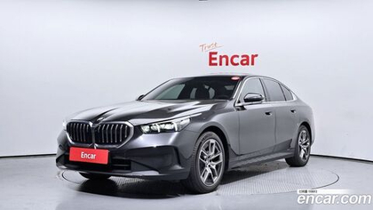BMW 5 Series (G60) 520i (02.2024)