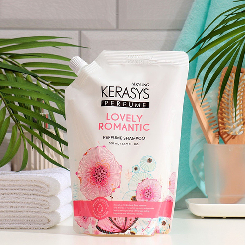 Шампунь для поврежденных волос Романтик KeraSys Lovely & Romantic Parfumed Shampoo 500мл