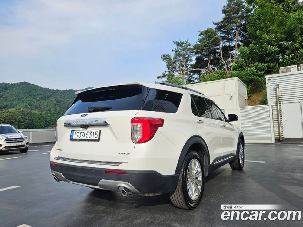 Ford Explorer 6 Generation 2.3 Limited 4WD (12.2022)