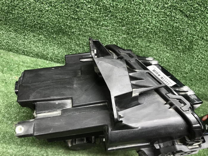 Фара левая Lixiang L7 (2022-н.в.) LED