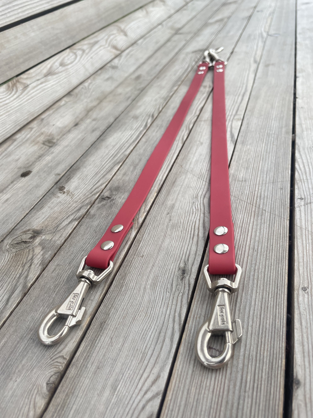 Сворка для собак из биотана водонепроницаемый, сверхпрочный 70 см , 15 мм