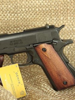 Denix Пистолет авт. "Кольт-45", 1911 г. в подарочном футляре