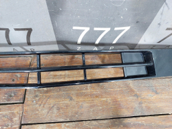 Решетка переднего бампера Cadillac Escalade 5 20-нв Б/У Оригинал 966101313