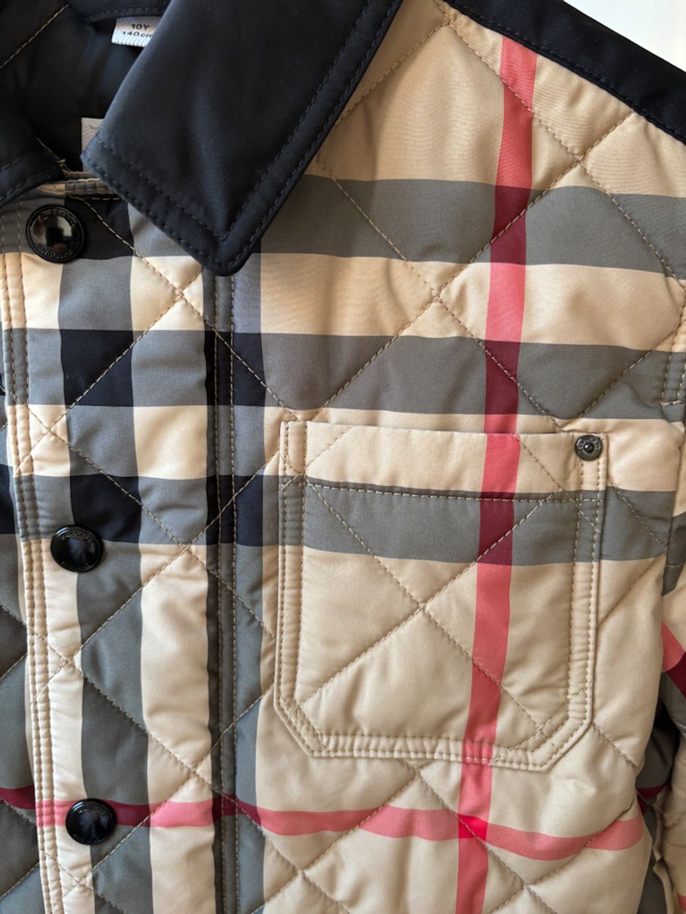 Новая куртка Burberry, 140