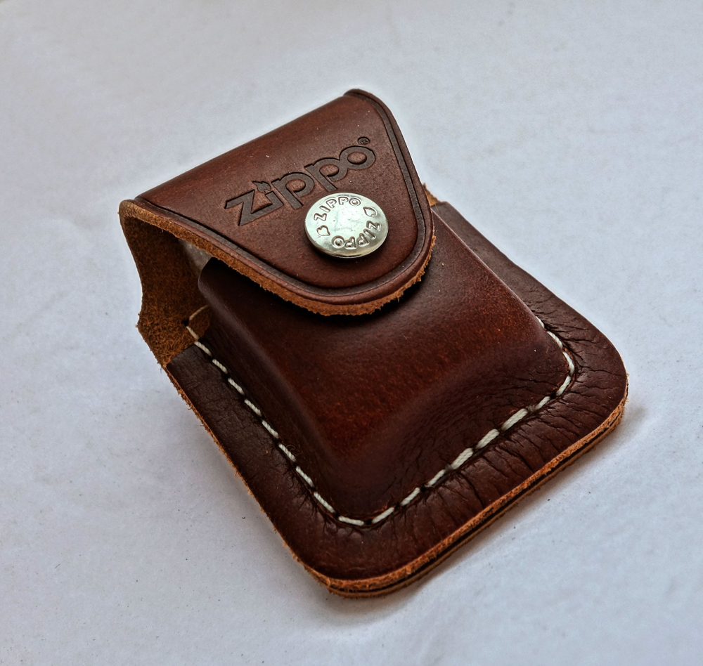 Бензиновая зажигалка Zippo "Охотник"
