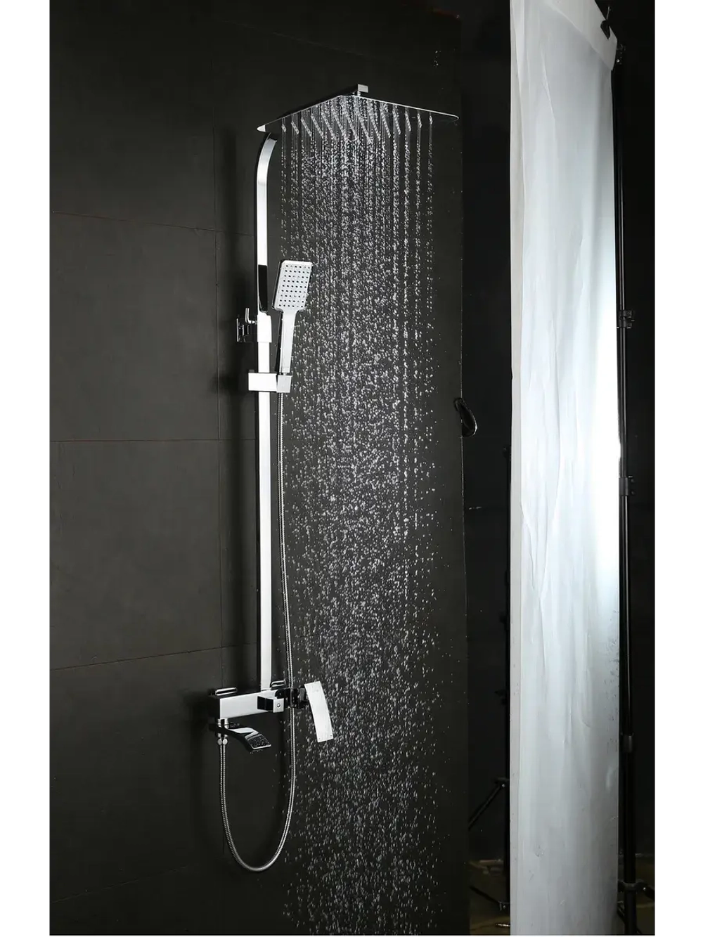 Душевая система с тропическим душем Gappo G2407-11