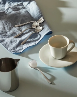 Alessi Набор из 4 ложек для кофе эспрессо, 10 см.