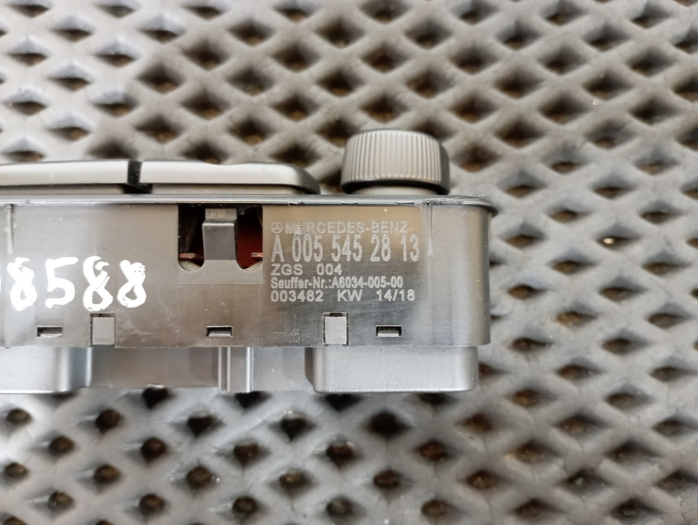 Блок управления стеклоподъемниками 2018г.