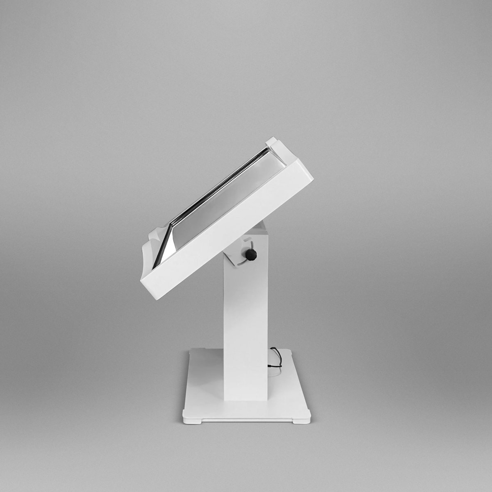 Интерактивный сенсорный стол BM Book 32"