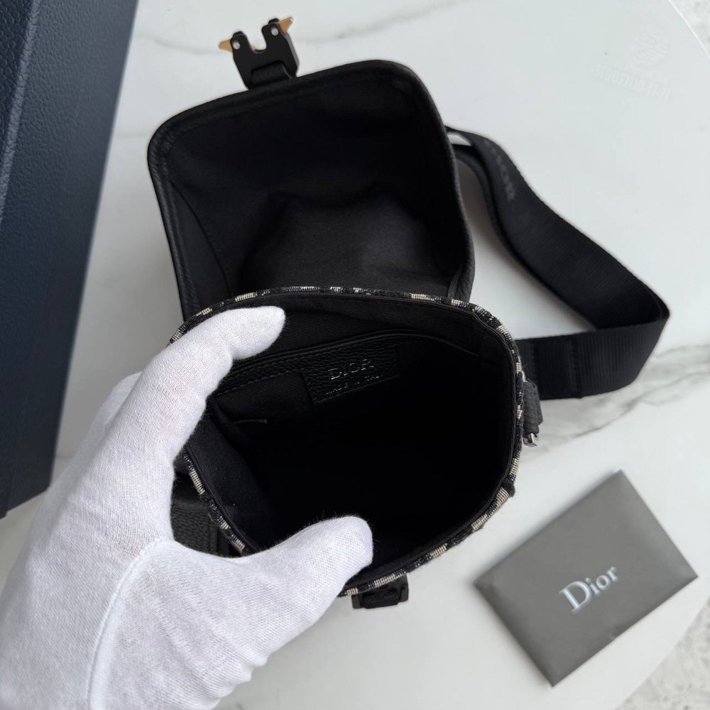 Сумка через плечо Christian Dior
