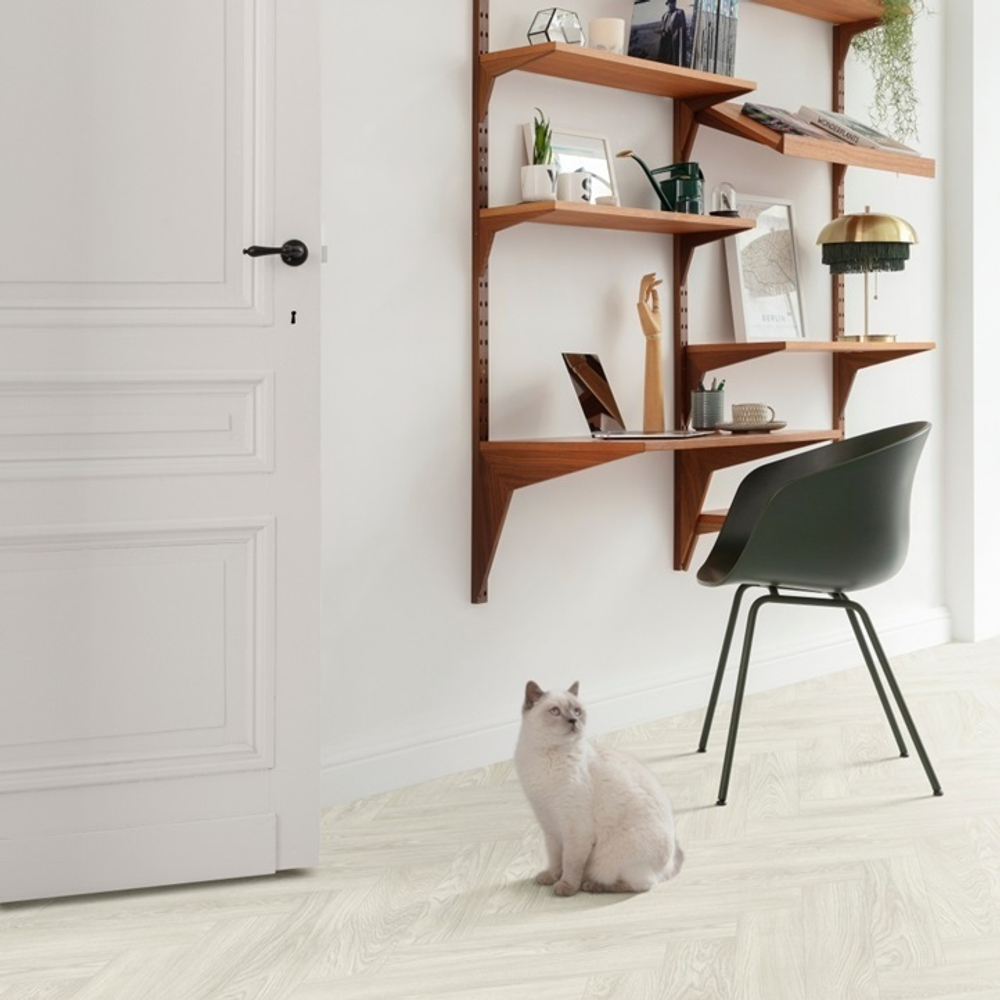 Виниловый ламинат Moduleo LayRed Herringbone Laurel Oak 51104