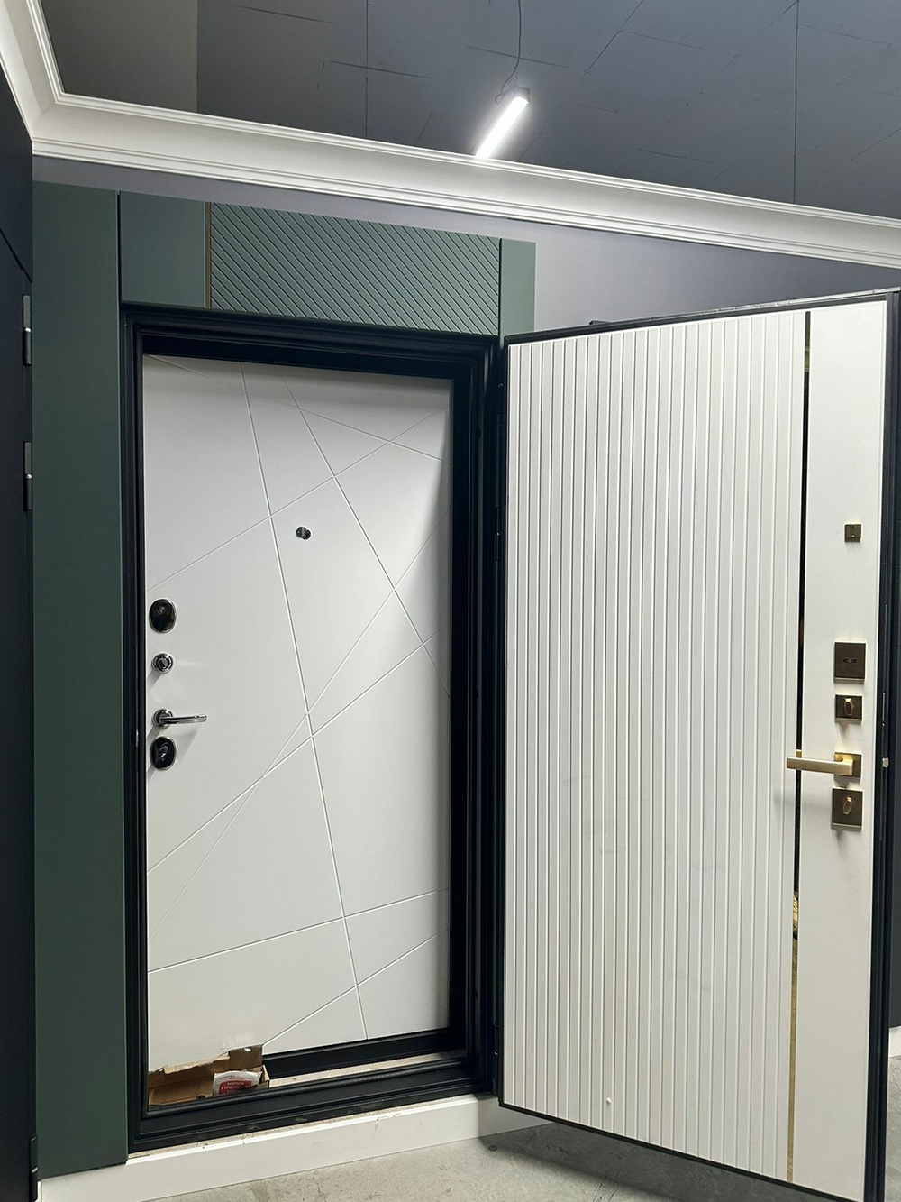 Входная дверь Мелисса    Эверест