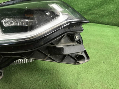 Фара правая Land-Rover Discovery Sport (19-нв) LED