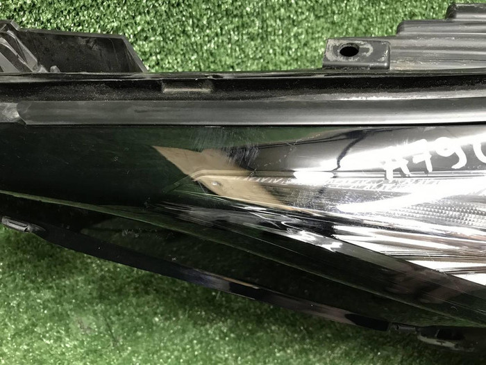 Фара правая Changan CS75PLUS (2021-2024) LED