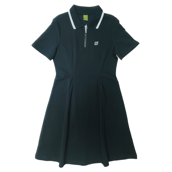 Платье с короткими рукавами