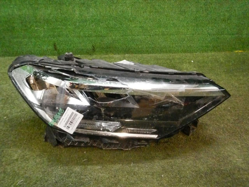 Битая Фара правая VW Polo 6 (2020-н.в.) LED