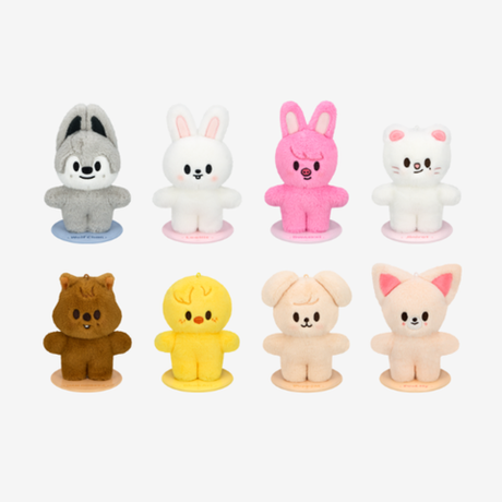 Плюшевая статуэтка SKZOO PLUSH STANDING Ver.- SKZOO Everywhere All Around The World