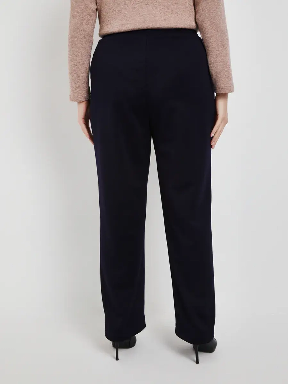 Брюки в офис на осень