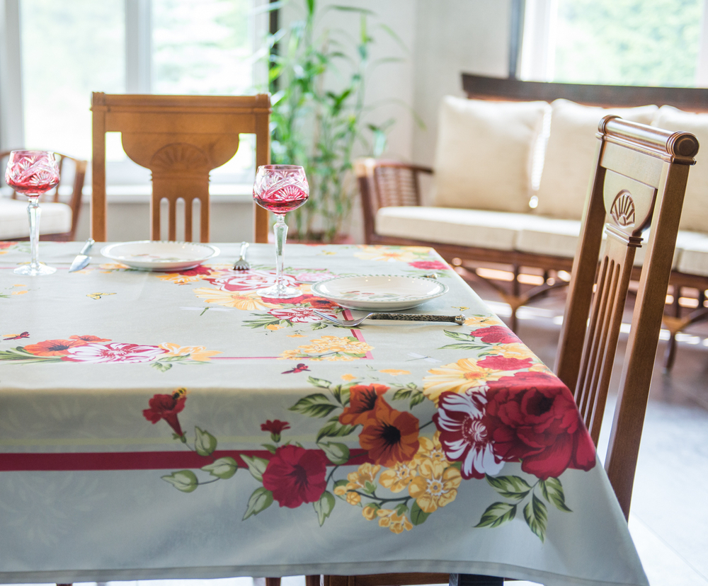 Скатерть 140x140 Blonder Home Gloria оливковая вид