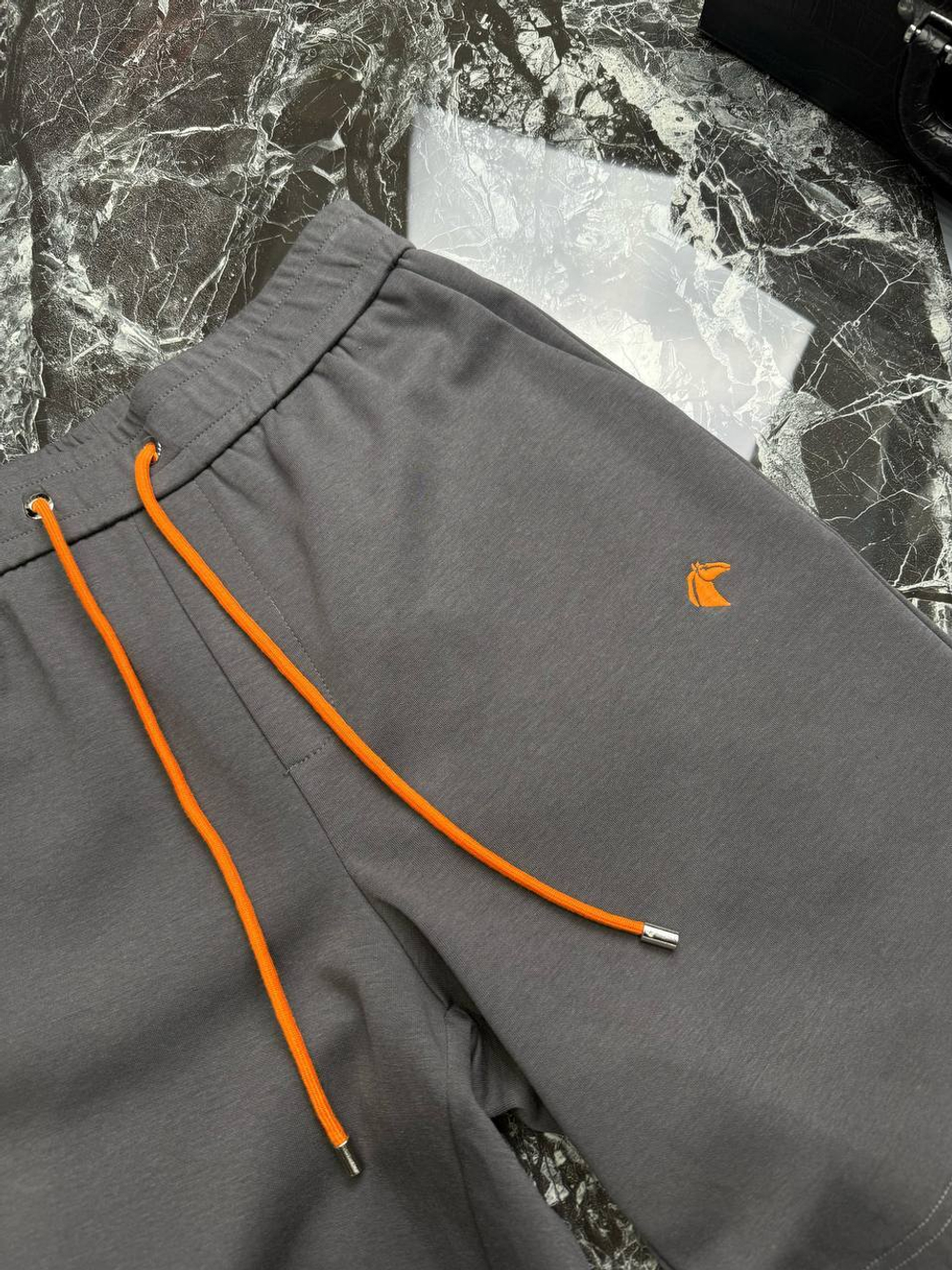 Шорты Hermes