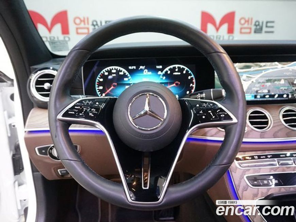 Mercedes-Benz E-Class W213 E250 Exclusive (04.2022)
