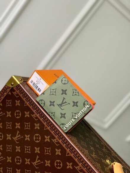 Louis Vuitton Slender Wallet